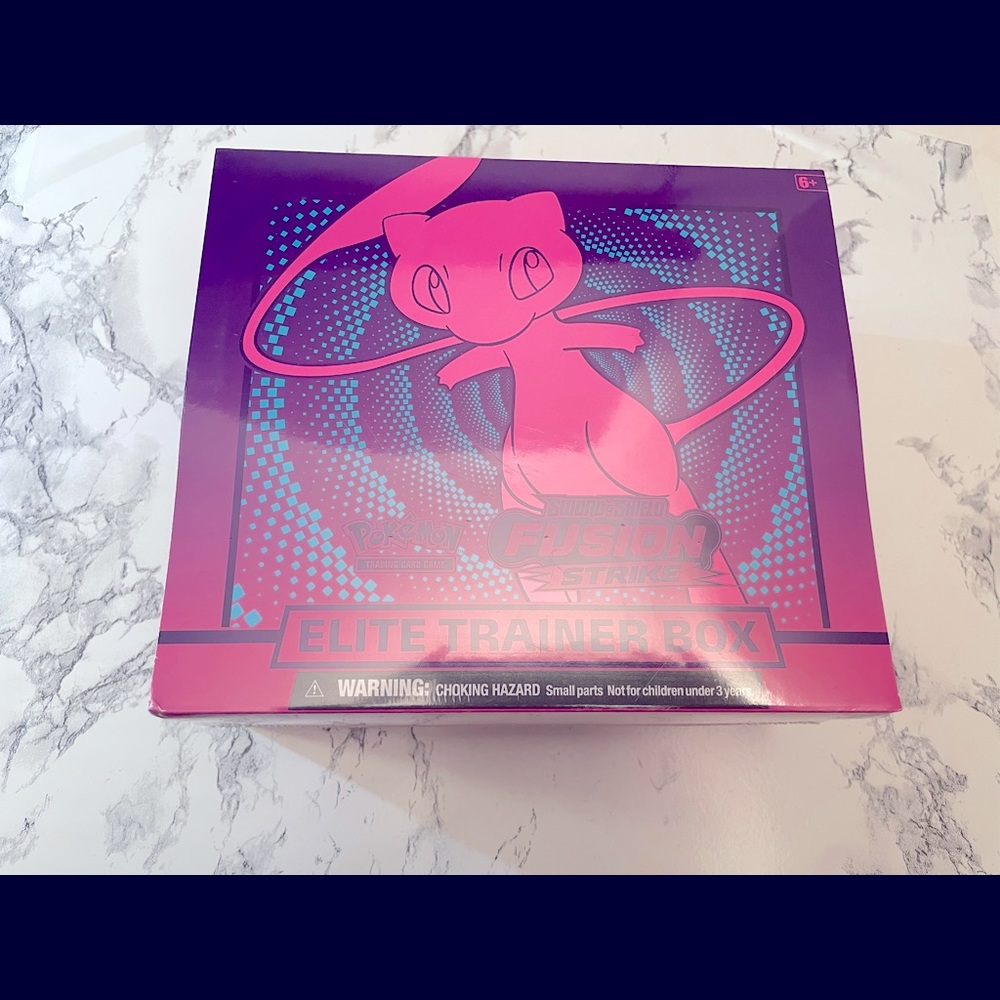 Brand New Sealed Fusion Strike Pokemon ETB